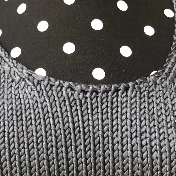 Vince Crop Sleeveless Silk Knitted Tank - Picture 4 of 8